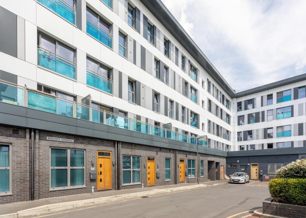 1 Bed Apartment - Redhill Central, Surrey, Gatwick #2 Exterior foto
